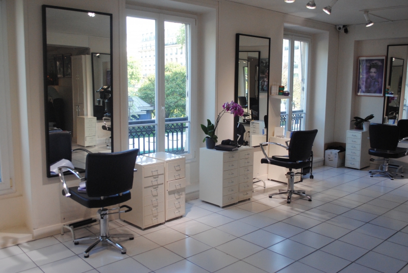 salon-coiffure-BESSE SUR ISSOLE-min_floor-home-office-property-living-room-room-781228-pxhere.com